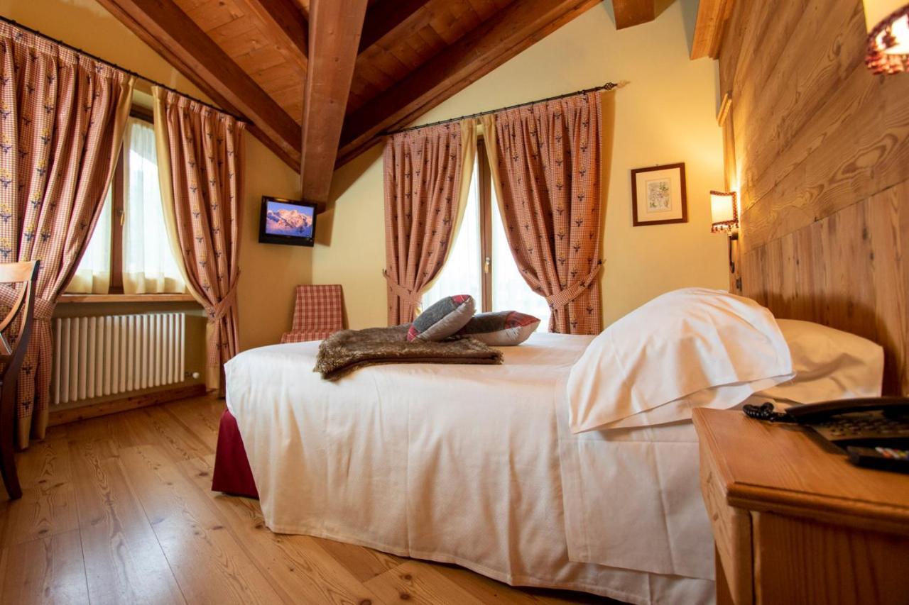 Laghetto Alpine Hotel & Restaurant Brusson Kültér fotó
