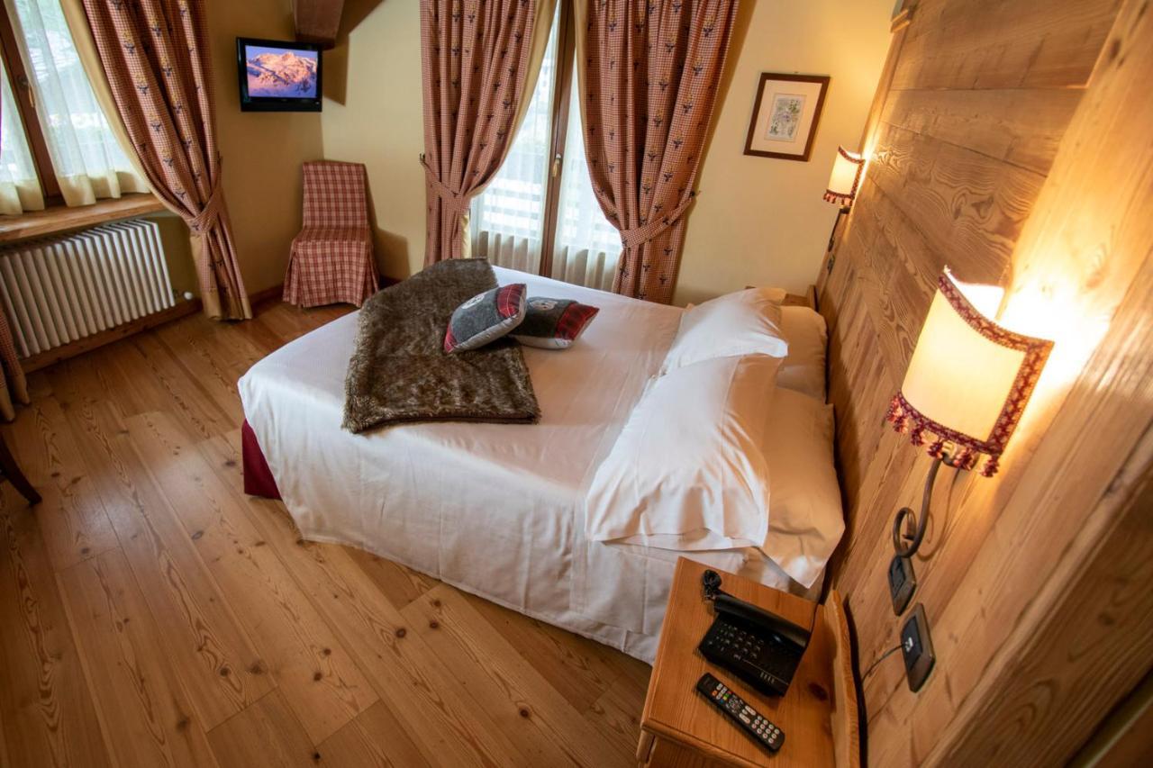 Laghetto Alpine Hotel & Restaurant Brusson Kültér fotó