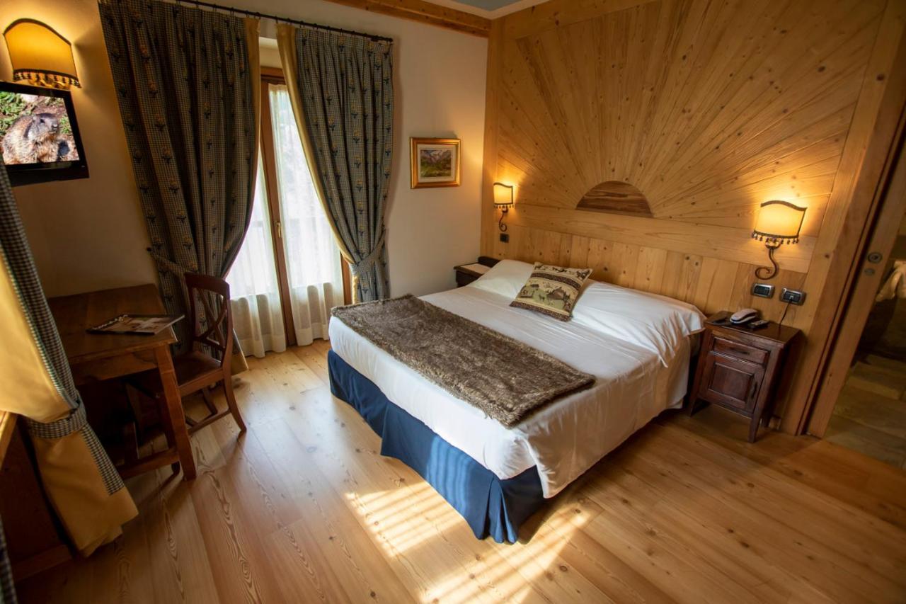 Laghetto Alpine Hotel & Restaurant Brusson Kültér fotó