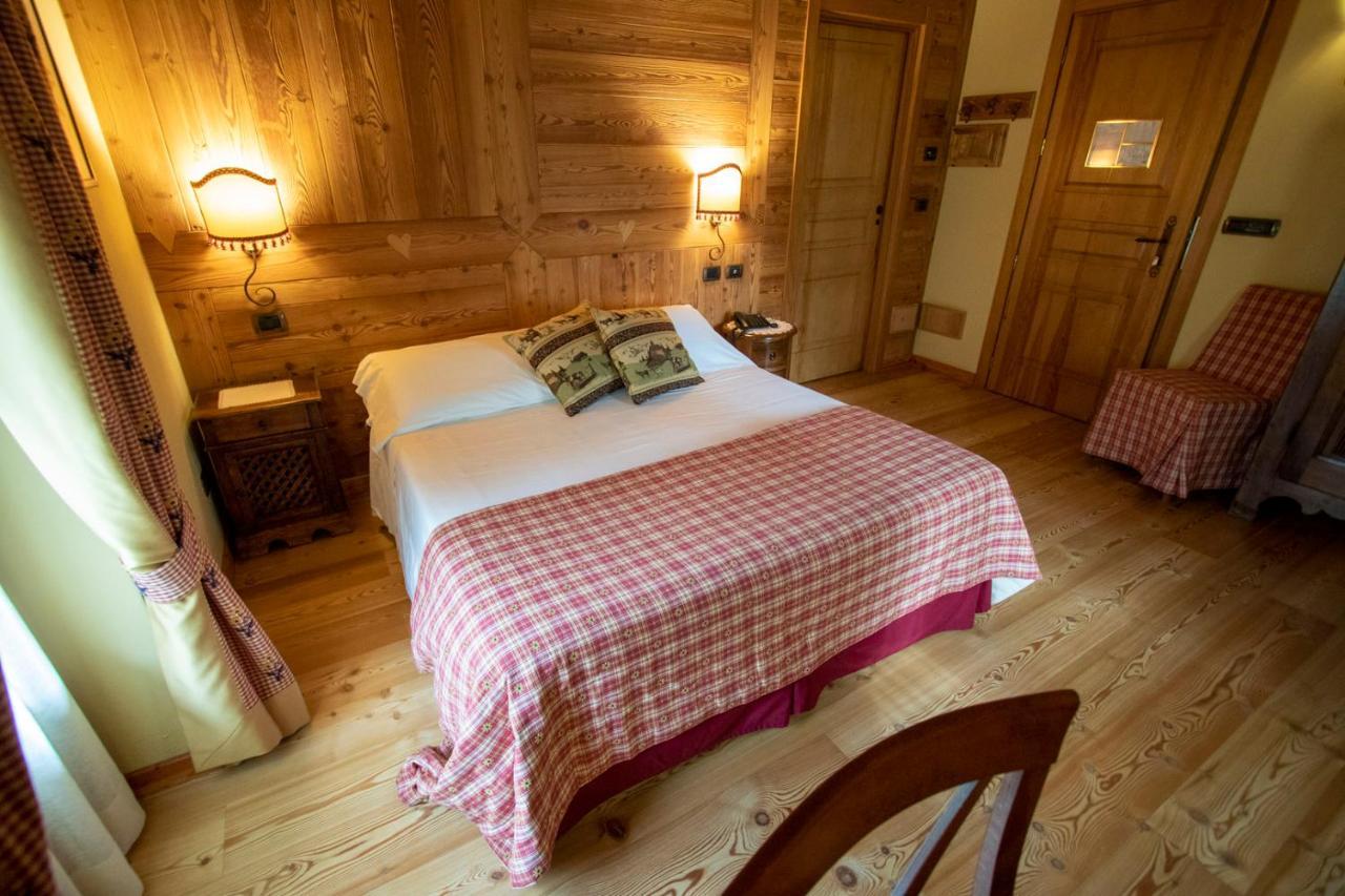 Laghetto Alpine Hotel & Restaurant Brusson Kültér fotó