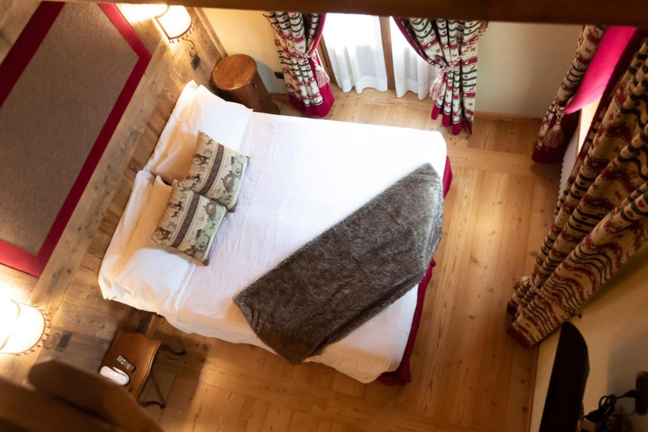 Laghetto Alpine Hotel & Restaurant Brusson Kültér fotó