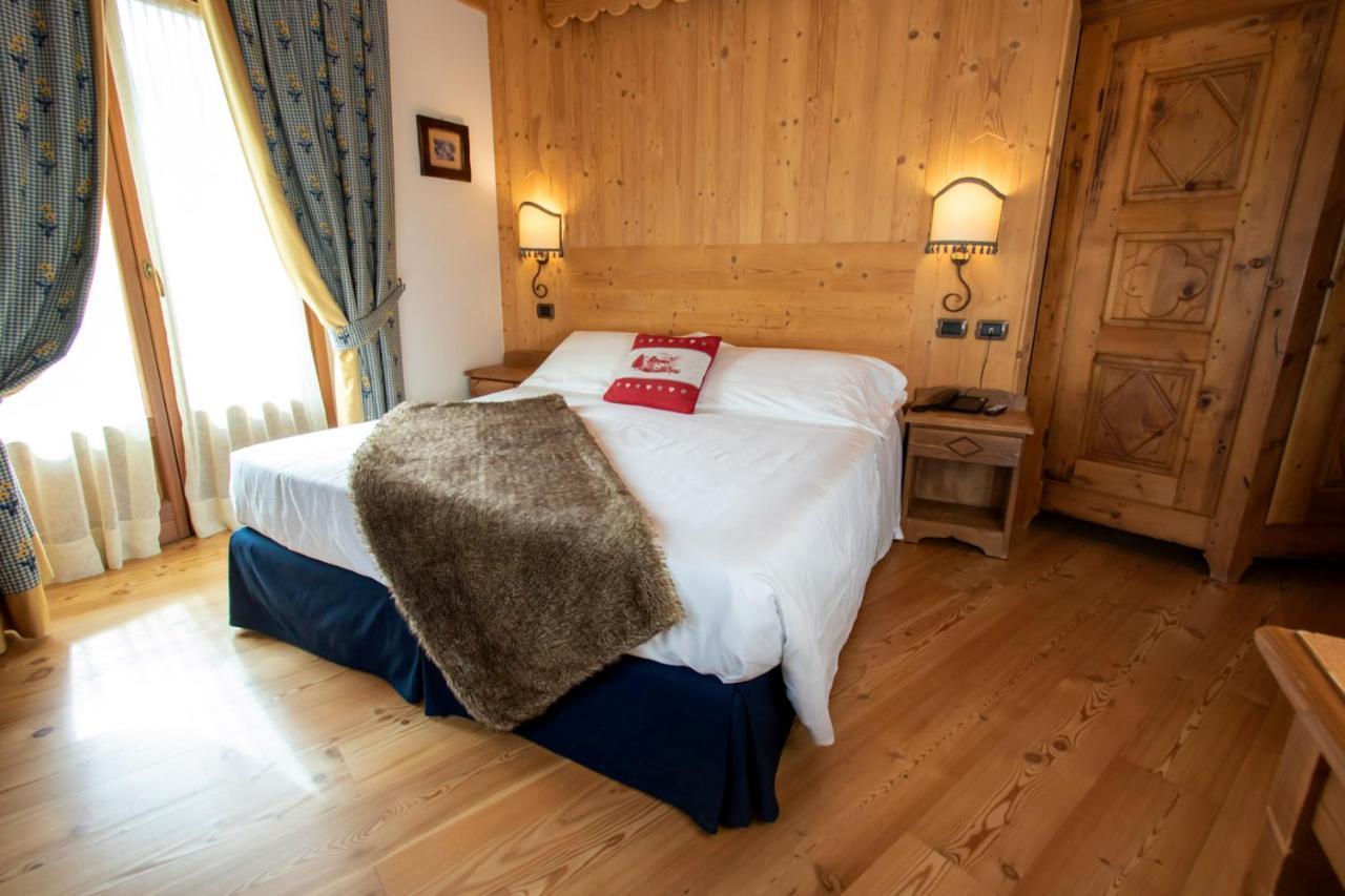 Laghetto Alpine Hotel & Restaurant Brusson Kültér fotó