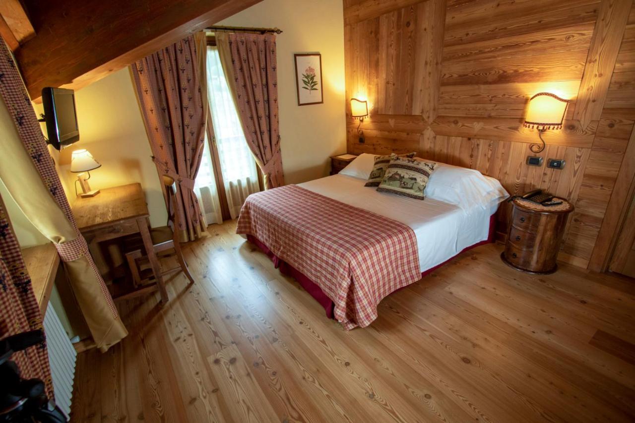 Laghetto Alpine Hotel & Restaurant Brusson Kültér fotó