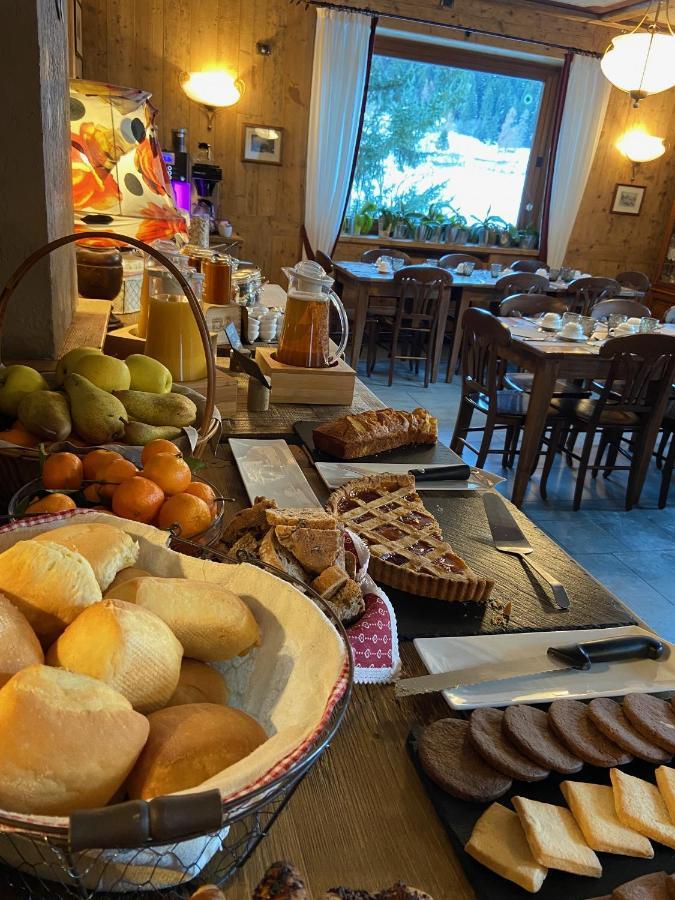 Laghetto Alpine Hotel & Restaurant Brusson Kültér fotó